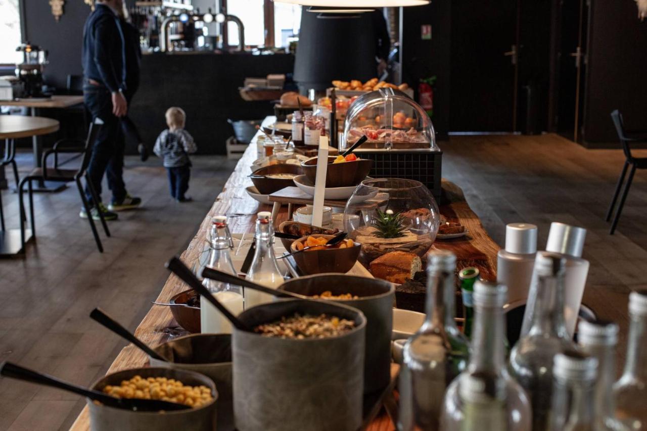 Hotel Restaurant Le Monetier Ngoại thất bức ảnh